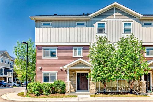 824 Skyview Ranch Grove Ne, Calgary, AB, T3N0R7 | Card Image