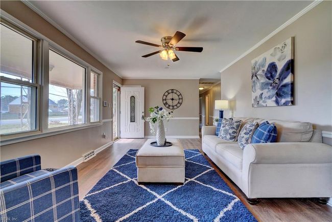 5006 High St W, House other with 4 bedrooms, 3 bathrooms and null parking in Portsmouth VA | Image 5