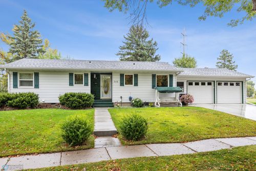 315 Cedar Ln, West Fargo, ND, 58078-2921 | Card Image
