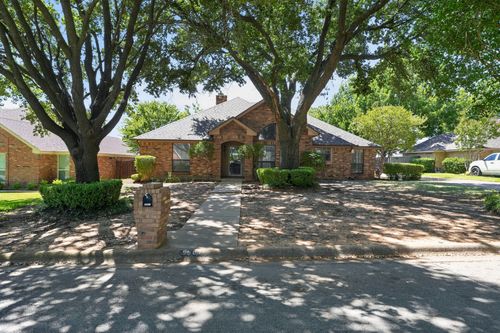 2907 Trail Lake Dr, Grapevine, TX, 76051-2647 | Card Image