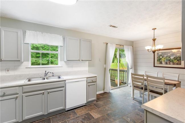 7108 Hummingbird Ln, House other with 5 bedrooms, 2 bathrooms and null parking in Winston GA | Image 12