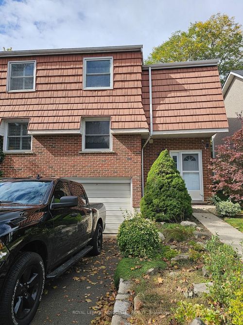 45-85 Albright Rd, Hamilton, ON, L8K6H1 | Card Image