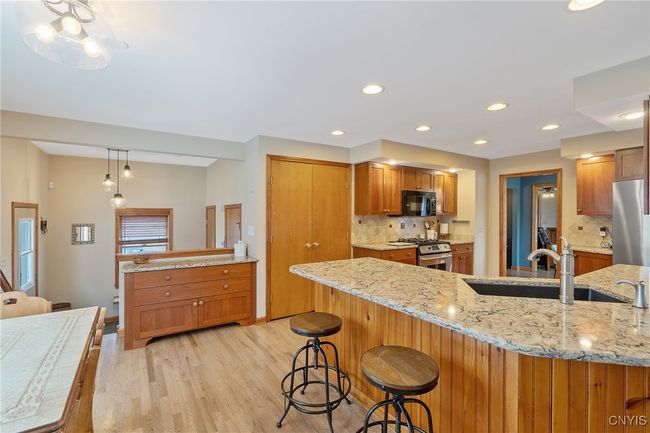 6339 Pottery Rd, House other with 3 bedrooms, 3 bathrooms and null parking in Warners NY | Image 17