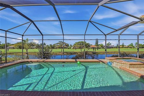 28398 Tasca Dr, BONITA SPRINGS, FL, 34135-6840 | Card Image