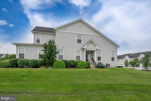 453 Barclays Way, PHOENIXVILLE, PA, 19460-1159 | Card Image
