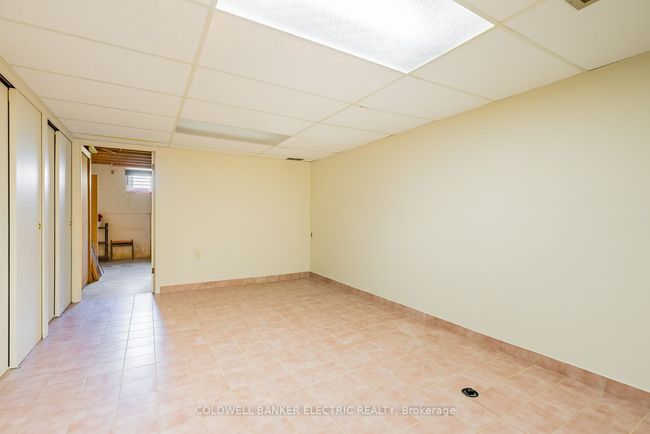 2534 Sherbrooke St W, House other with 3 bedrooms, 3 bathrooms and 4 parking in Cavan Monaghan ON | Image 33