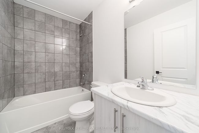 7 Fairlane Ave, House attached with 3 bedrooms, 1 bathrooms and 2 parking in Barrie ON | Image 13