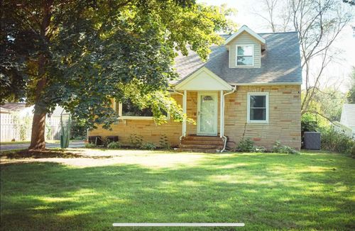 709 Olive St, Chippewa Falls, WI, 54729-1621 | Card Image