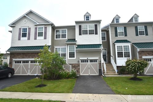 3 Bauer Ln, Cranbury, NJ, 08512-3414 | Card Image