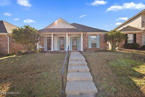 530 Beacon Cv, Brandon, MS, 39047-7006 | Card Image