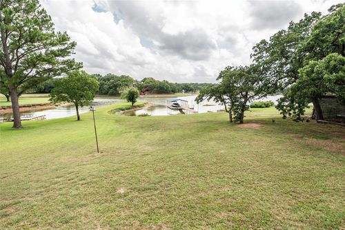 2255 Casino Rd, Nocona, TX, 76255-7090 | Card Image