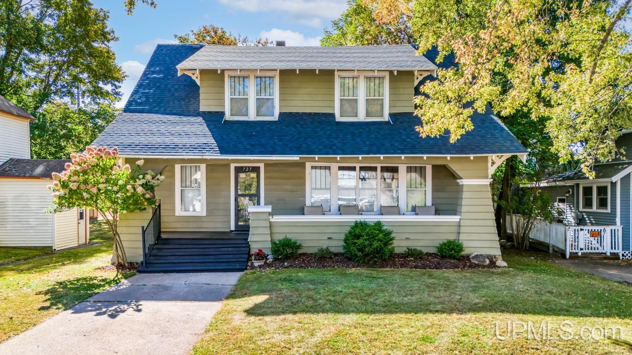 A St, Iron Mountain, MI 49801