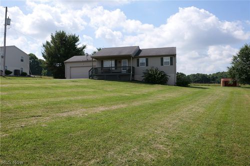47095 Timber Run St, New Waterford, OH, 44445-8724 | Card Image