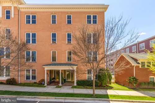 102-619 Mckenzie Ave, ALEXANDRIA, VA, 22301-2176 | Card Image