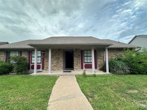 4314 Karnes Dr, Mesquite, TX, 75150-5936 | Card Image