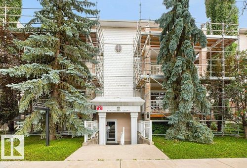 201-10528 77 Ave Nw, Edmonton, AB, T6E1N1 | Card Image