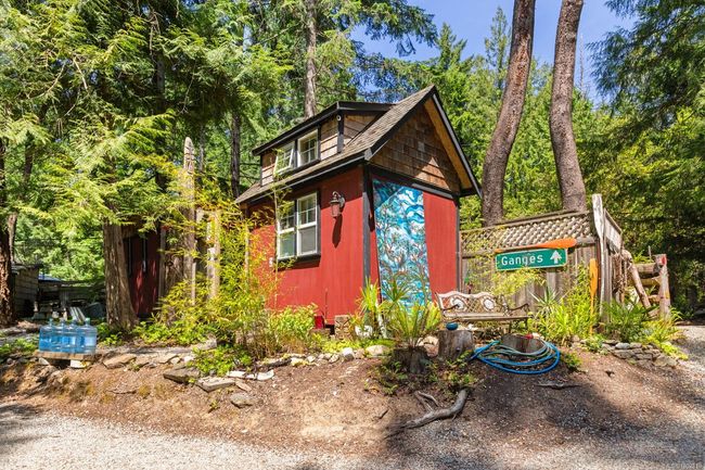2470 North End Rd, House other with 3 bedrooms, 5 bathrooms and 8 parking in Salt Spring BC | Image 48