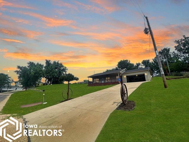 Lakeshore Dr, Brooklyn, IA 52211
