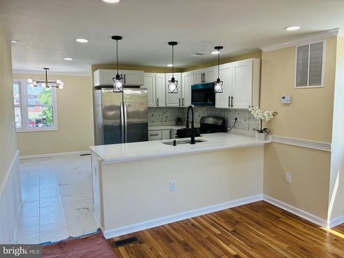 2717 Wegworth Ln, BALTIMORE, MD, 21230-3325 | Card Image