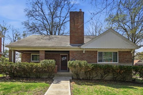 2753 Werkastle Ln, Cincinnati, OH, 45211-7625 | Card Image