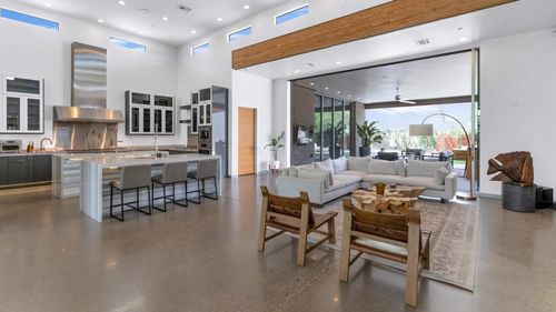 4912 N 45th St, Phoenix, AZ, 85018-2801 | Card Image