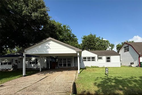 10205 Sierra Dr, Houston, TX, 77051-3617 | Card Image