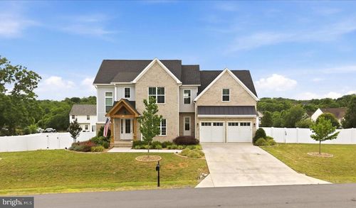 347 Moon Stone Dr, KEARNEYSVILLE, WV, 25430-2631 | Card Image