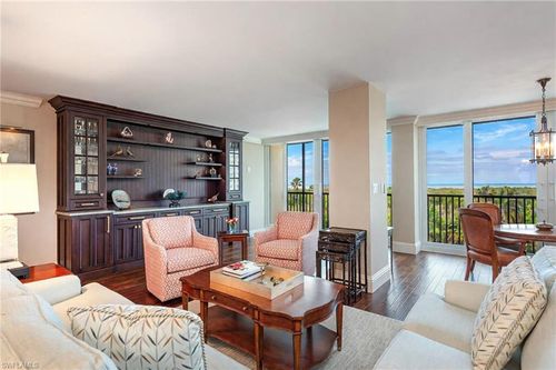 404-5601 Turtle Bay Dr, NAPLES, FL, 34108-2792 | Card Image