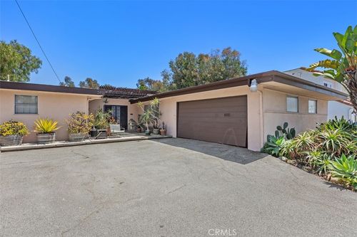 249 Avenida Madrid, San Clemente, CA, 92672-4107 | Card Image