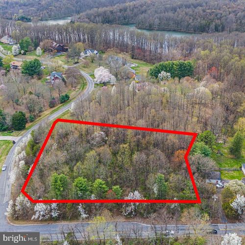 20628 Top Ridge Dr, BOYDS, MD, 20841-8918 | Card Image