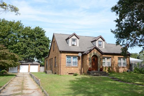 5287 Comstock Ave, Kalamazoo, MI, 49048-3433 | Card Image