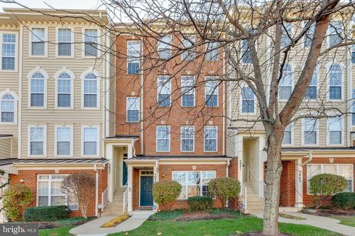 5039-5039 Anchorstone Dr, Woodbridge, VA, 22192-8320 | Card Image