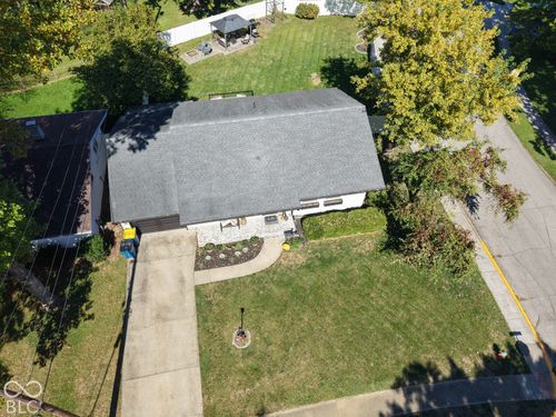 805 Hillcrest Dr, Greencastle, IN, 46135-1130 | Card Image