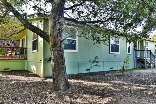 45 International Blvd, Sonoma, CA, 95476-8110 | Card Image