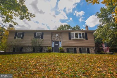 12 Scarlet Oak Street, House other with 3 bedrooms, 2 bathrooms and null parking in RIDGELEY WV | Image 1