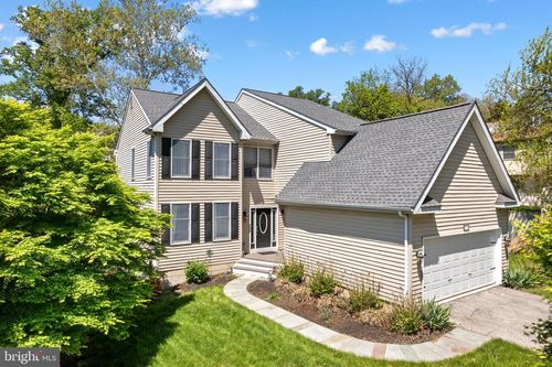 1711 Powder Mill Ln, WYNNEWOOD, PA, 19096-2702 | Card Image