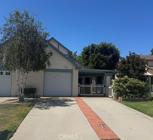 174 Spanish Moss Pl, Camarillo, CA, 93010-2635 | Card Image