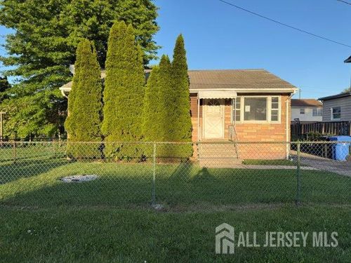 124 Chestnut St, Avenel, NJ, 07001-2112 | Card Image