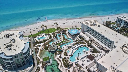 315-1591 Gulf Of Mexico Dr, Longboat Key, FL, 34228-3402 | Card Image
