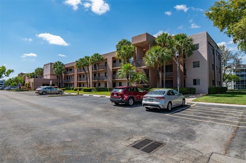 312-7448 Ashmont Circle, Tamarac, FL, 33321 | Card Image