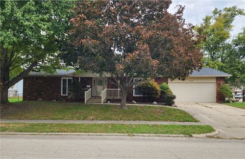 478 Shadow Dr, Decatur, IL, 62526-1169 | Card Image