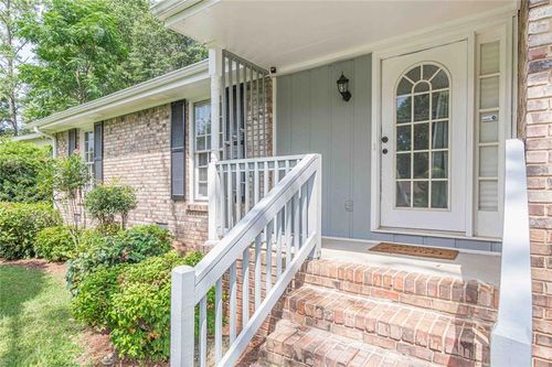 2521 Country Club Dr, Conyers, GA, 30013-4960 | Card Image