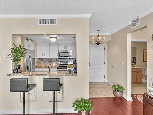 APT-506 - 2600 Sw 27 Th Ave, Condo with 2 bedrooms, 2 bathrooms and null parking in Miami FL | Image 20