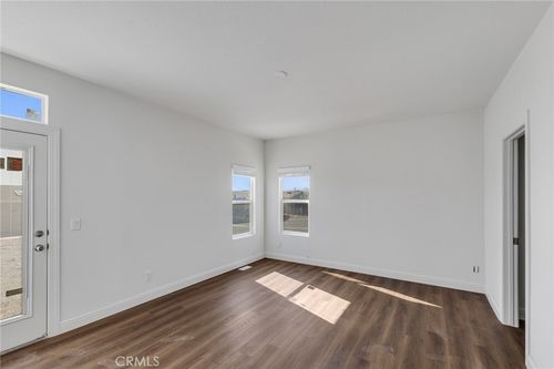 spc-6-12600 Havasu Lake Rd, Needles, CA, 92363-9238 | Card Image