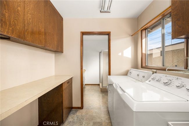 2102 E Napa Pl, House other with 3 bedrooms, 3 bathrooms and 2 parking in Anaheim CA | Image 41