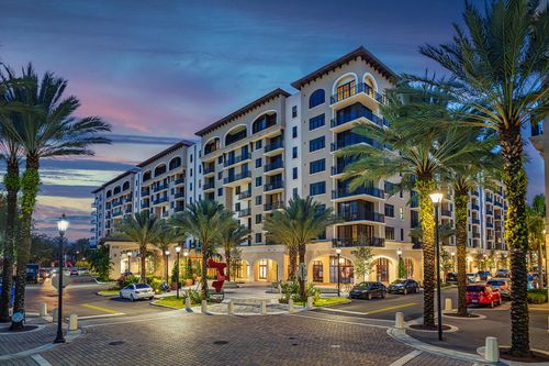 1-435-1 Main St, Miramar, FL, 33025-8202 | Card Image