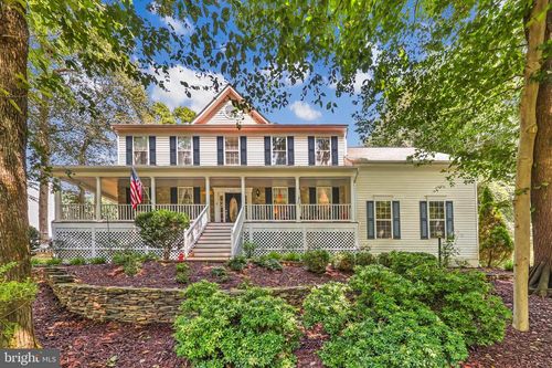 6290 Happy Creek Rd, MANASSAS, VA, 20112-3879 | Card Image