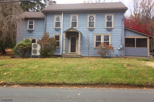 18 Little Philadelphia Rd, Washington, NJ, 07882-4303 | Card Image