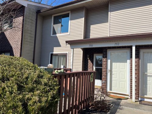 750 Hilltop Ct, Coram, NY, 11727-3651 | Card Image