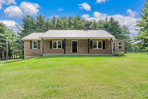 698 Hummingbird Ln Se, Copper Hill, VA, 24079-2545 | Card Image
